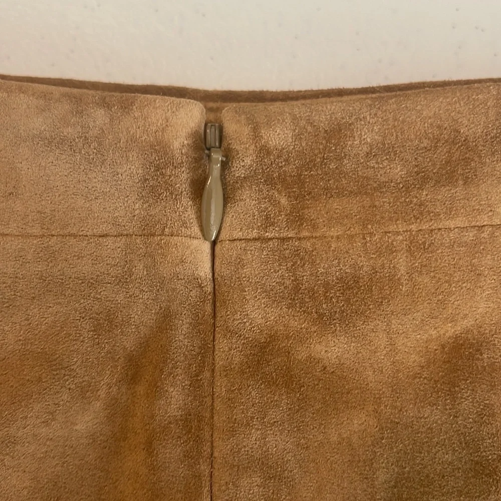 LOFT Vintage 90's 100% Genuine Leather Suede Pleated Academia Skirt Size 2